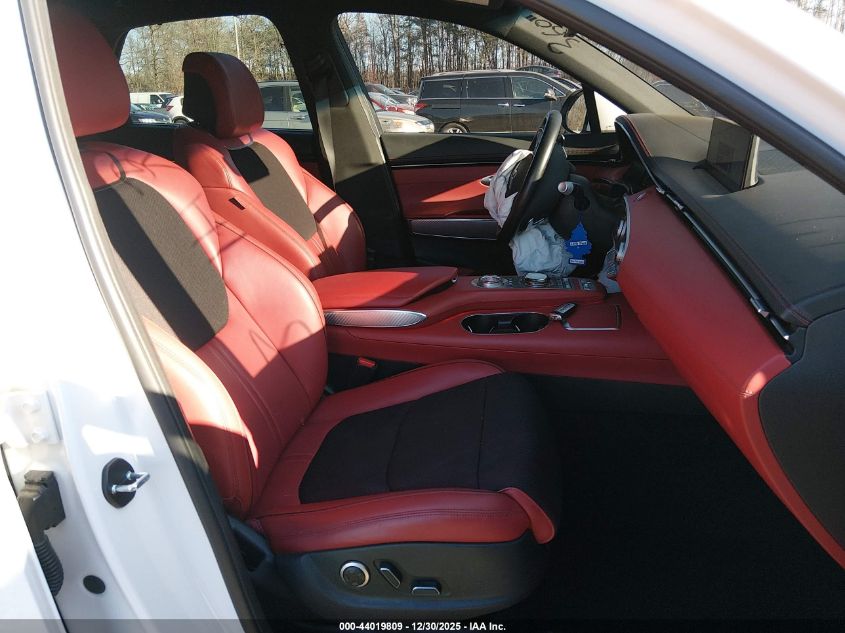 2023 Genesis Gv70 2.5T Awd