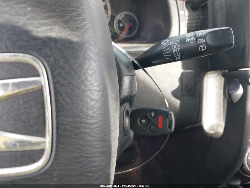 2005 Honda Cr-V Lx VIN: JHLRD78575C051606 Lot: 44019874