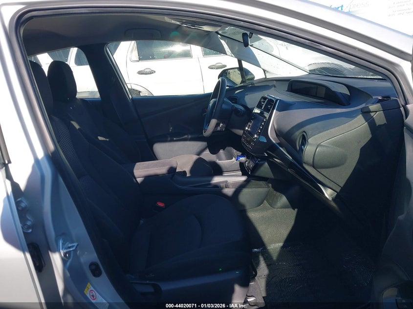 2021 Toyota Prius Le