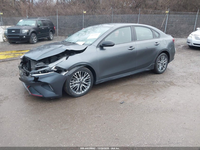 2022 Kia Forte Gt-Line