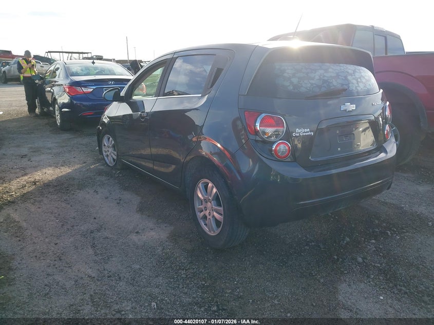 2016 Chevrolet Sonic Lt Auto