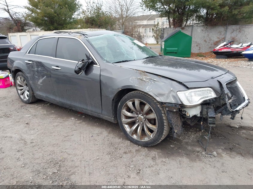 2C3CCAEG0KH705884 2019 Chrysler 300 Limited auction photo 1
