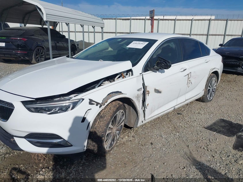 2019 Buick Regal Sportback Fwd Preferred VIN: W04GL6SXXK1010593 Lot: 44020202