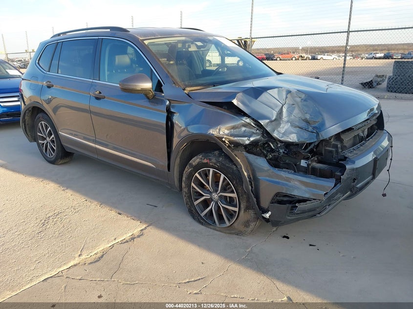 2018 Volkswagen Tiguan 2.0T Se/2.0T Sel