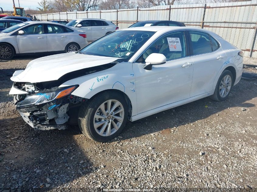2024 Toyota Camry Le