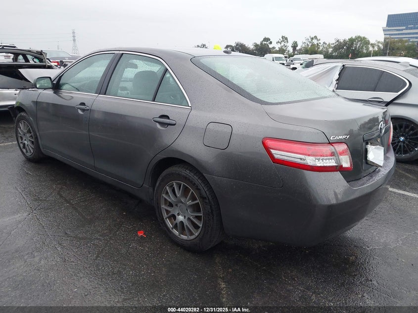 2011 Toyota Camry Le