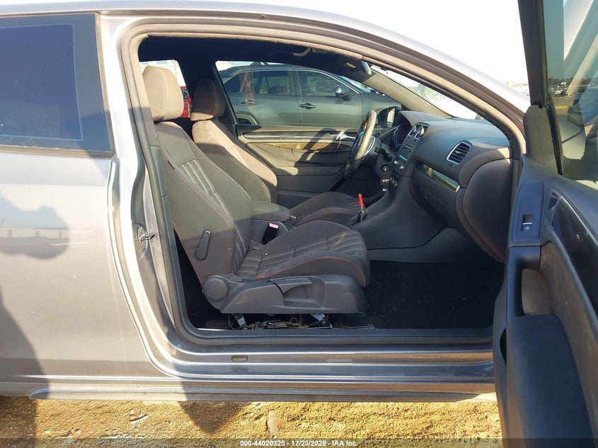 2012 Volkswagen Gti 2-Door