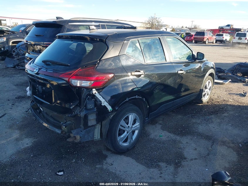 2021 Nissan Kicks S Xtronic Cvt