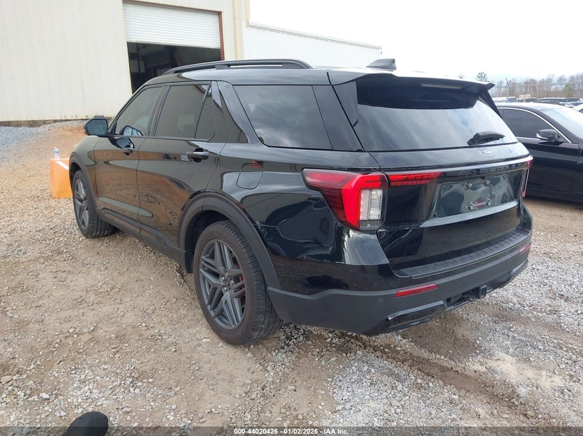 2025 Ford Explorer St-Line