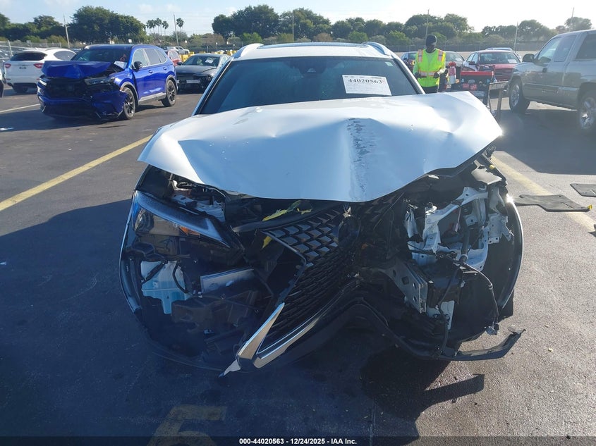 VIN JTHP6JBH5R2192019 2024 LEXUS UX 250H PREMIUM