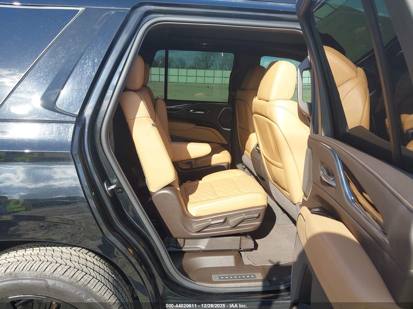 2022 Cadillac Escalade 4Wd Sport VIN: 1GYS4FKL4NR319180 Lot: 44020611