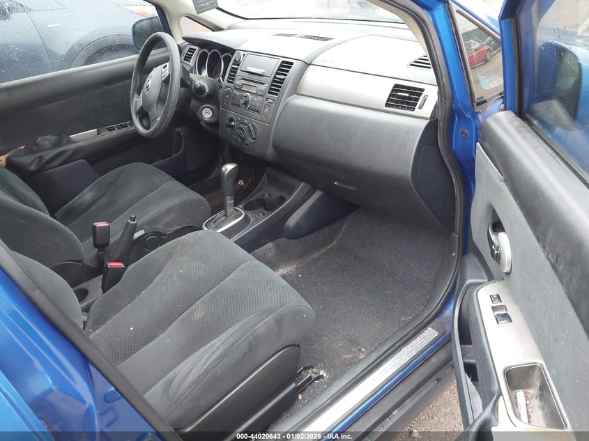 2011 Nissan Versa 1.8S