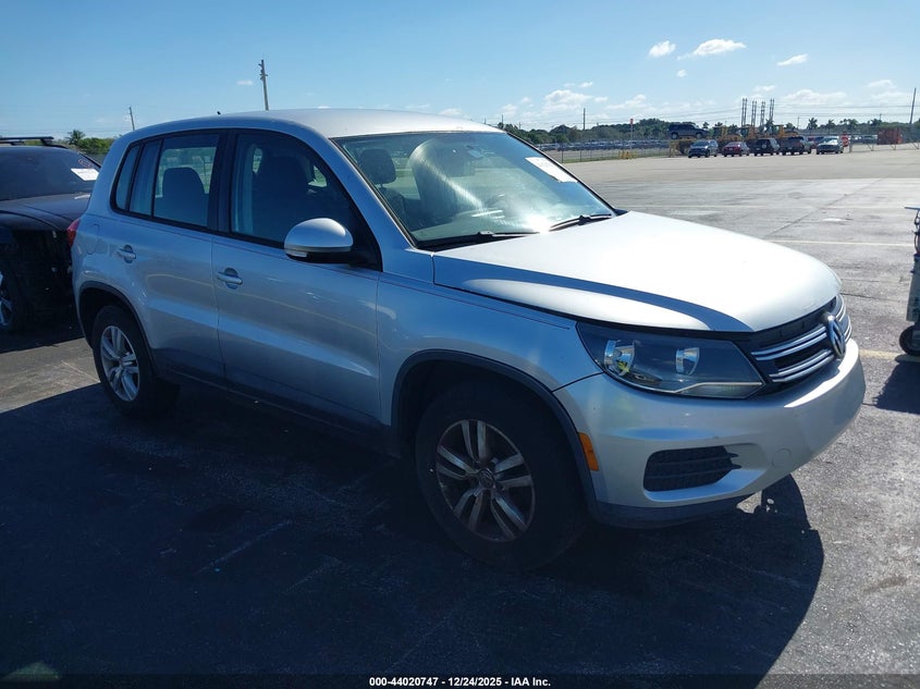 WVGAV3AX4DW560623 2013 Volkswagen Tiguan S auction photo 1