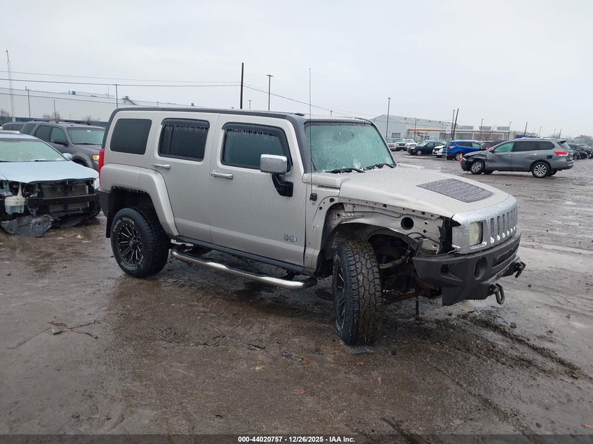 5GTDN13E278245628 2007 Hummer H3 Suv auction photo 1