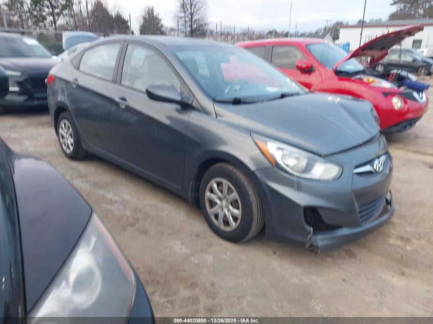2013 Hyundai Accent Gls