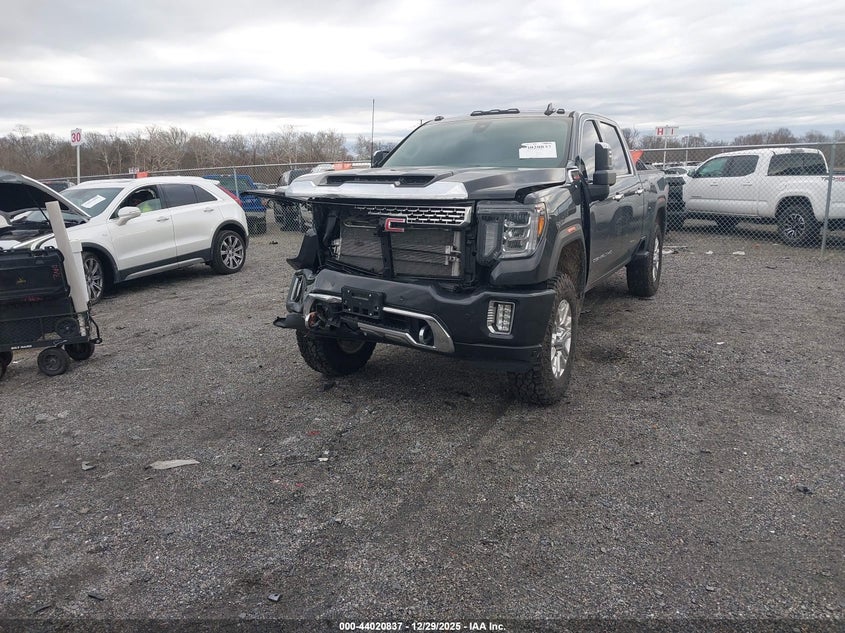 2021 GMC Sierra 2500Hd 4Wd Standard Bed Denali