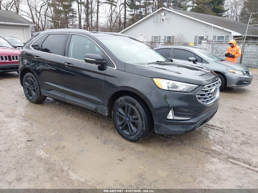 2020 Ford Edge Sel