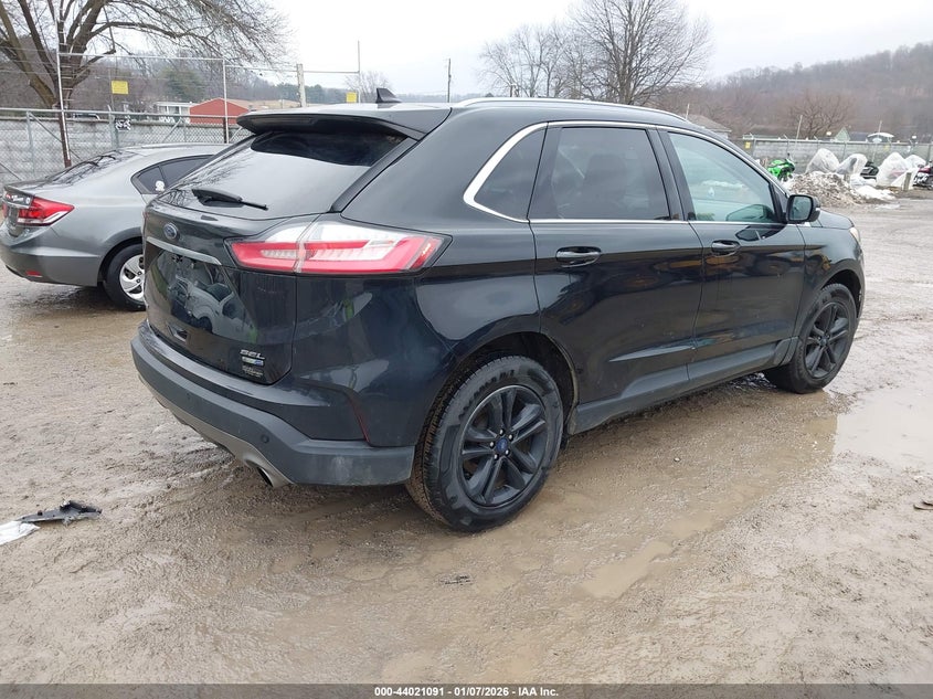 2020 Ford Edge Sel