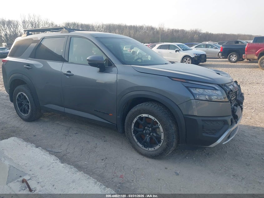 NISSAN PATHFINDER ROCK CREEK 4WD 2024