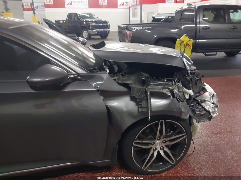 VIN 1HGCV2F9XMA033864 2021 HONDA ACCORD TOURING