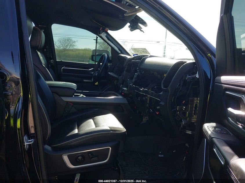 2022 Ram 1500 Laramie 4X4 5'7 Box