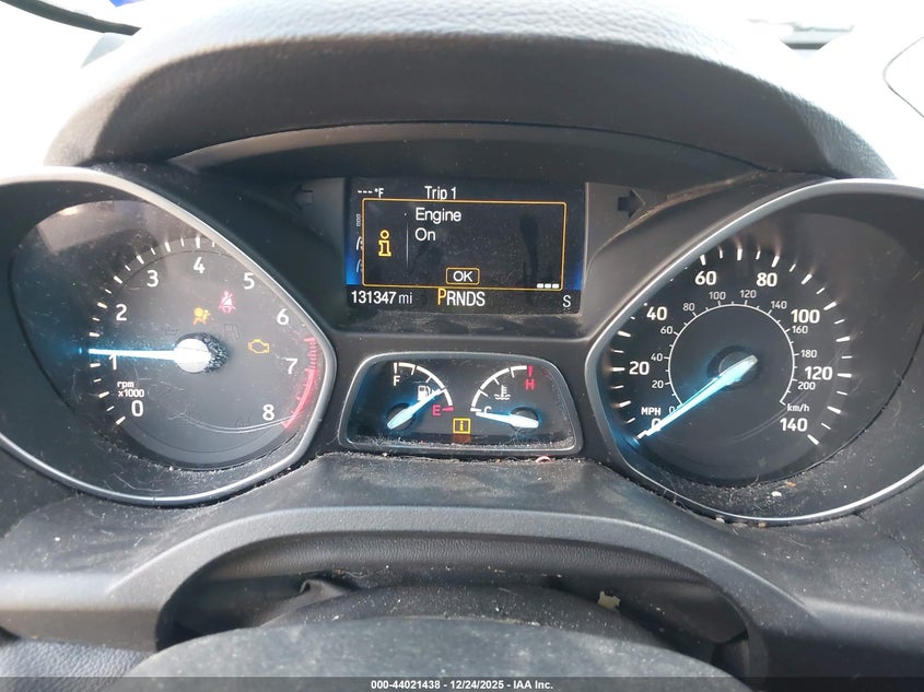 VIN 1FMCU0F70HUE94124 2017 FORD ESCAPE S