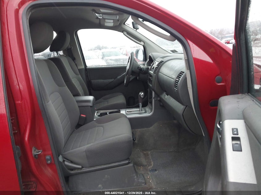 2012 Nissan Pathfinder S