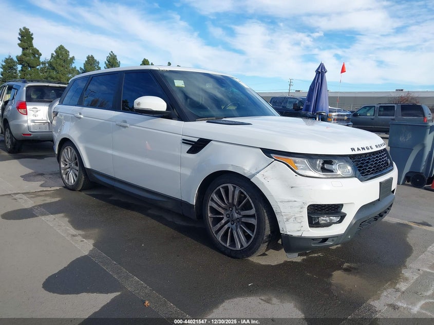 2015 Land Rover Range Rover Sport 3.0L V6 Supercharged Hse