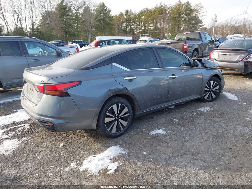 2022 Nissan Altima Sv Intelligent Awd