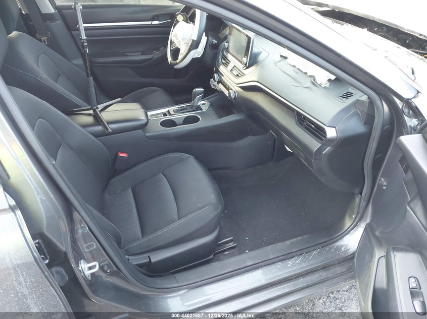 2022 Nissan Altima Sv Intelligent Awd