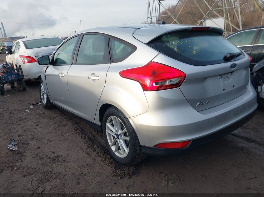 Vin: 1fadp3k21fl224551, lot: 44517393, ford focus se 20153