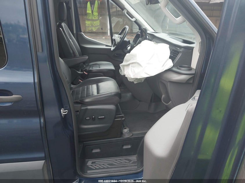 2021 Ford Transit-350 Passenger Van Xlt