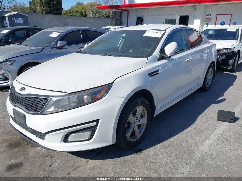 2015 Kia Optima Lx KNAGM4A73F5602566 photo 1