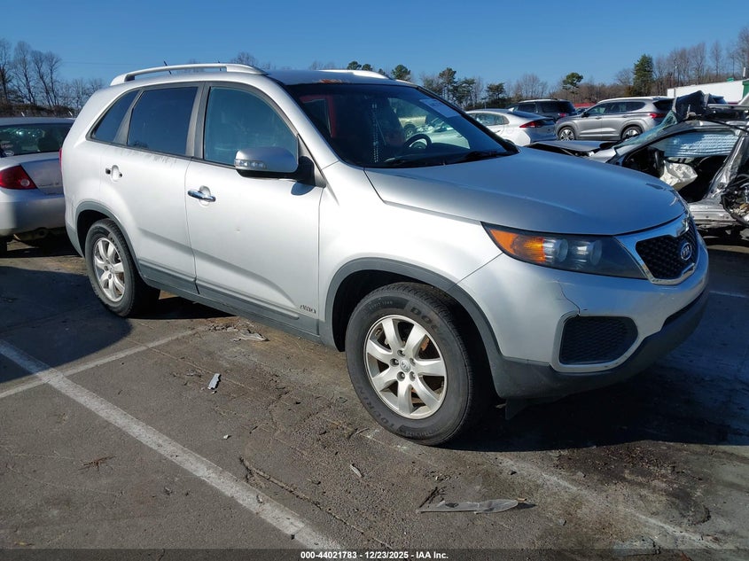 5XYKTDA21DG327272 2013 Kia Sorento Lx V6 auction photo 1