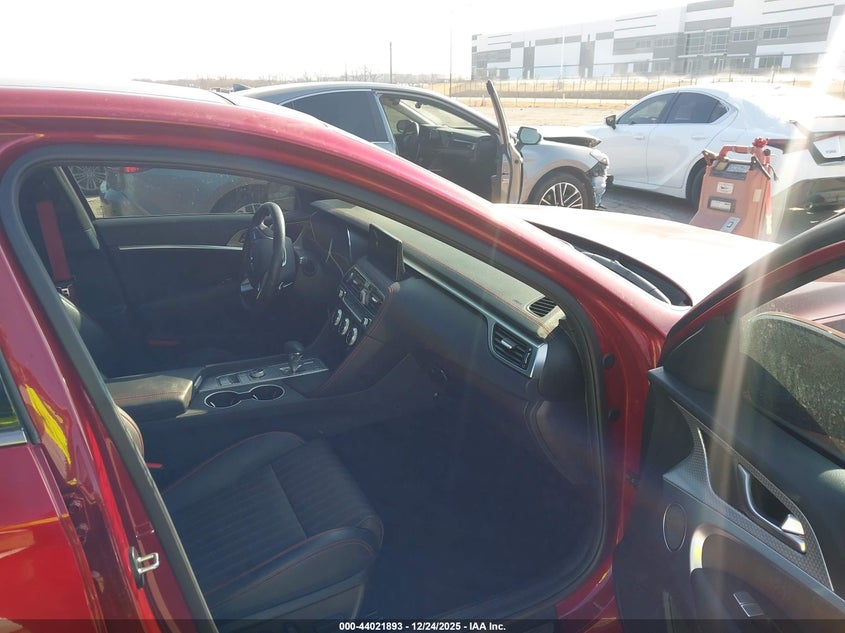 2023 Genesis G70 2.0T Rwd