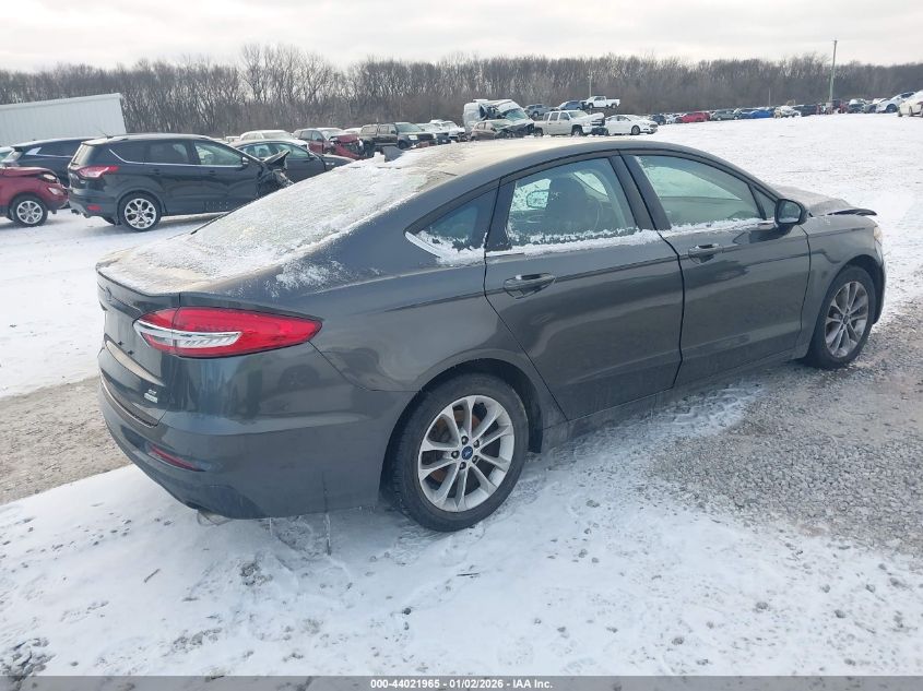 2020 Ford Fusion Se