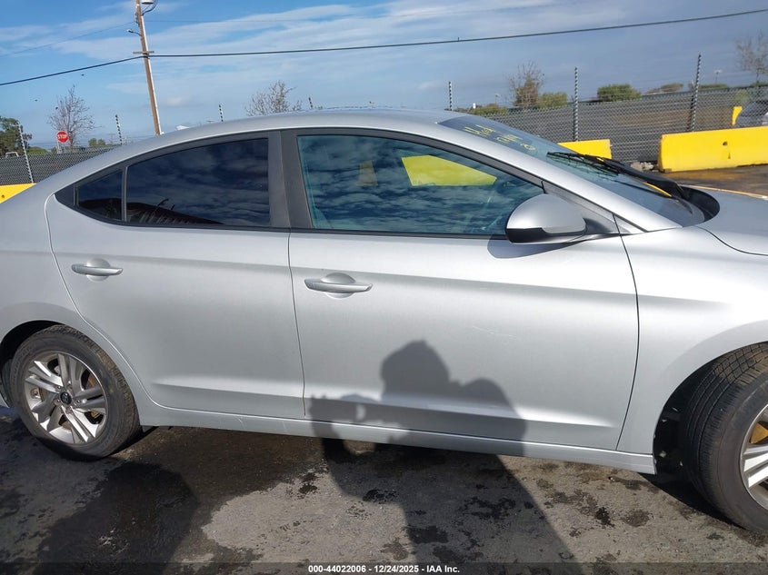 VIN 5NPD84LF6KH461078 2019 HYUNDAI ELANTRA SEL