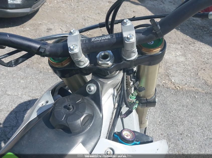 2023 Kawasaki Kx252 C VIN: JKBKXTCC7PA024110 Lot: 44022174