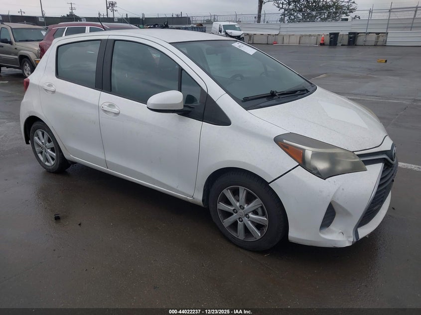 VNKKTUD30FA055540 2015 Toyota Yaris Le auction photo 1