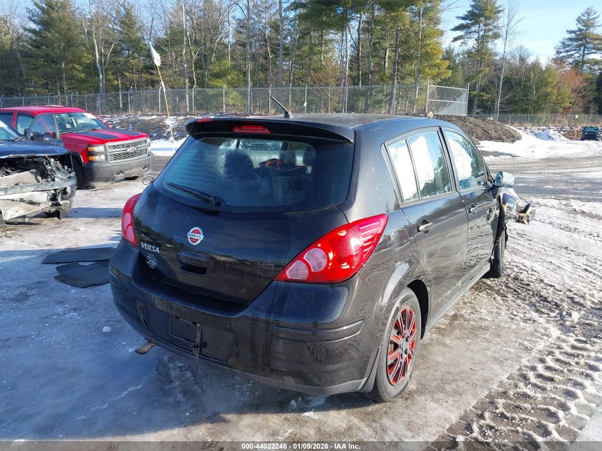 2011 Nissan Versa 1.8S