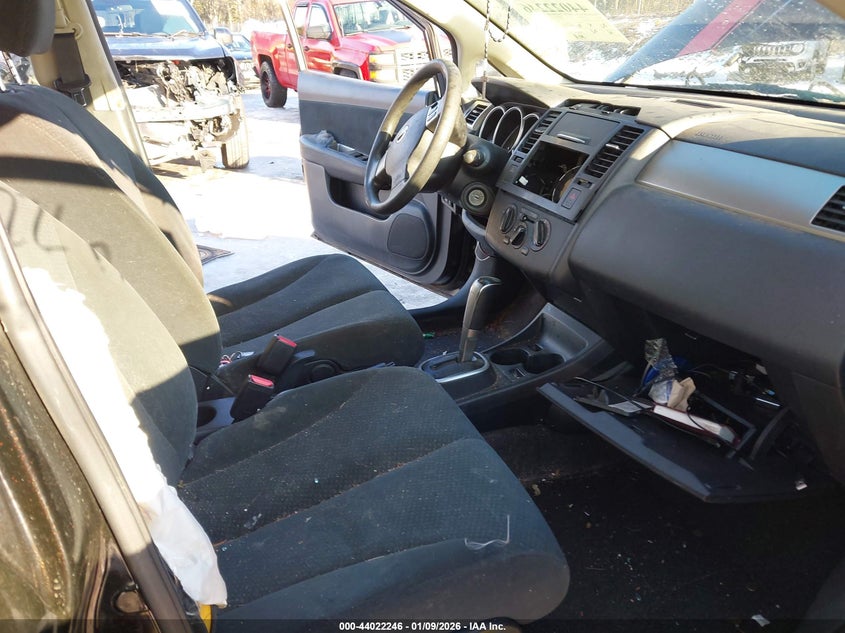 2011 Nissan Versa 1.8S