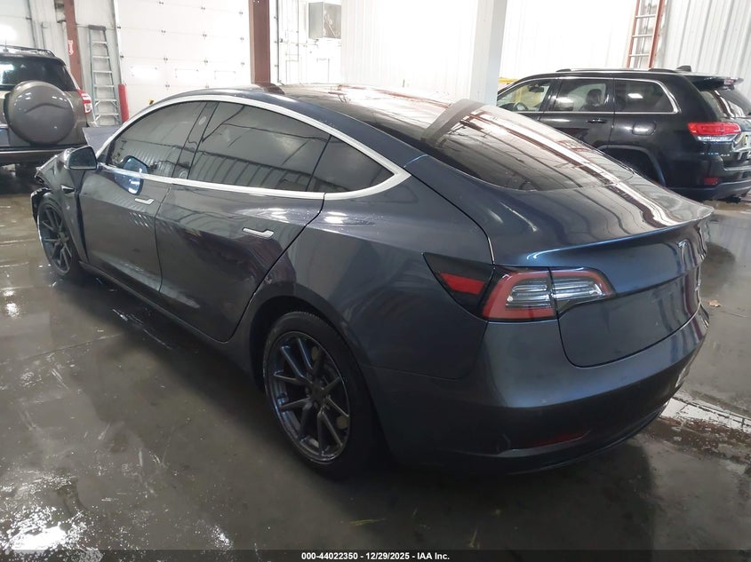 2018 Tesla Model 3 Long Range/Performance