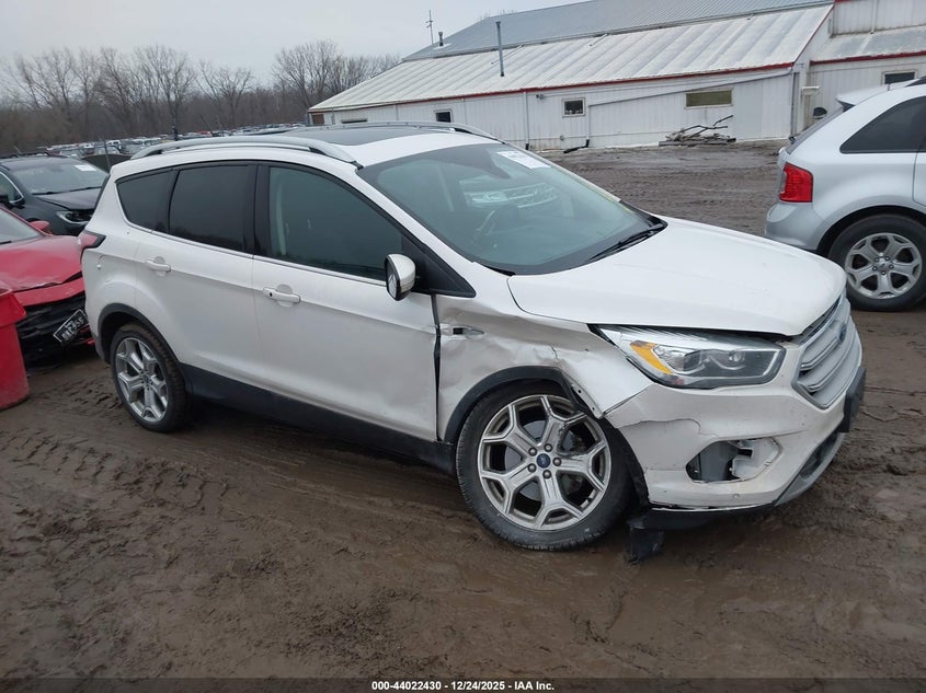 1FMCU0J99JUA80564 2018 Ford Escape Titanium auction photo 1