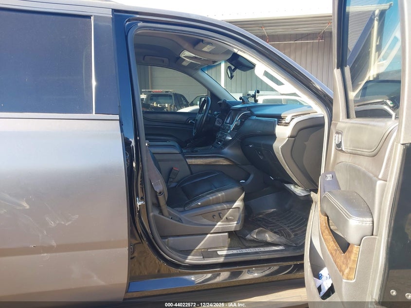 2016 Chevrolet Suburban Lt