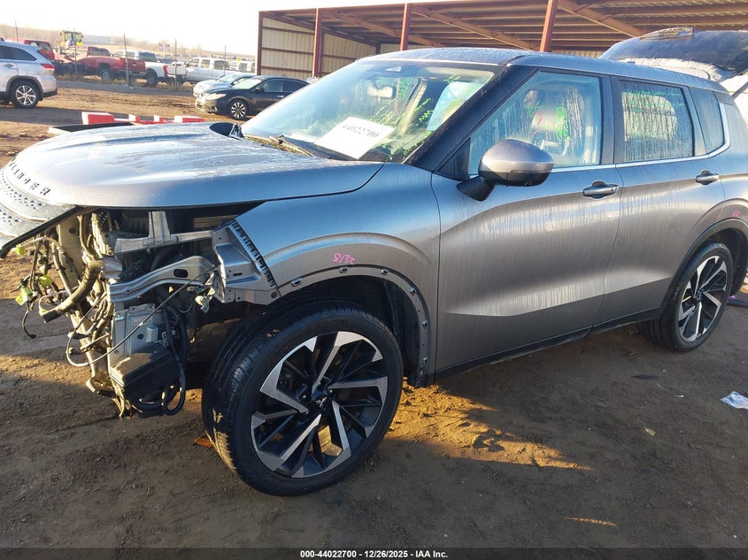 2022 Mitsubishi Outlander Black Edition S-Awc/Se 2.5 S-Awc/Se Launch Edition S-Awc