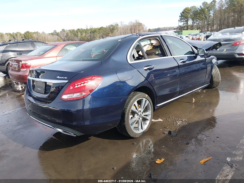 VIN 55SWF4KB7JU273730 2018 MERCEDES-BENZ C 300 4MATIC