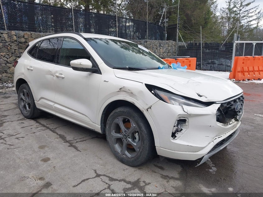 2024 Ford Escape St Line Select