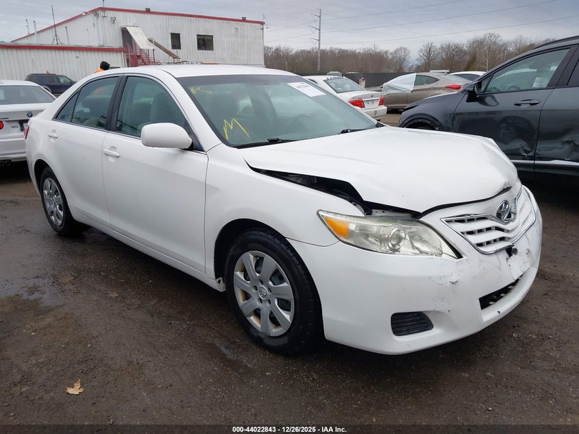 2011 Toyota Camry Le