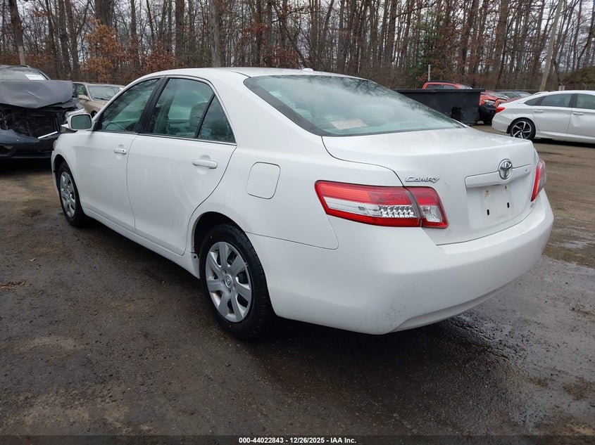 2011 Toyota Camry Le