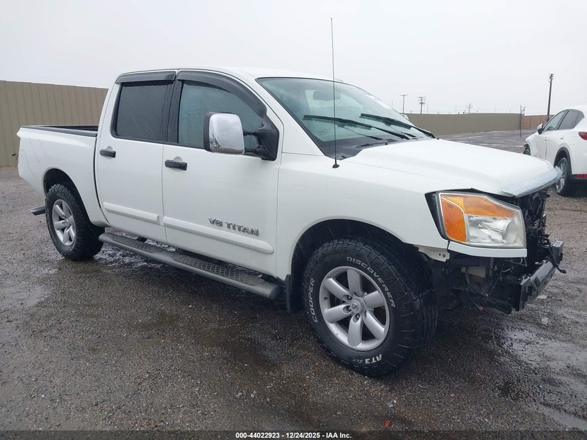 1N6AA0ED1EN500169 2014 Nissan Titan Sv auction photo 1